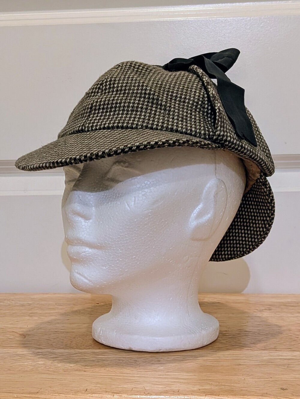 EUC 40s Herbert Johnson London Green Brown and Beige Tweed Deerstalker Hat